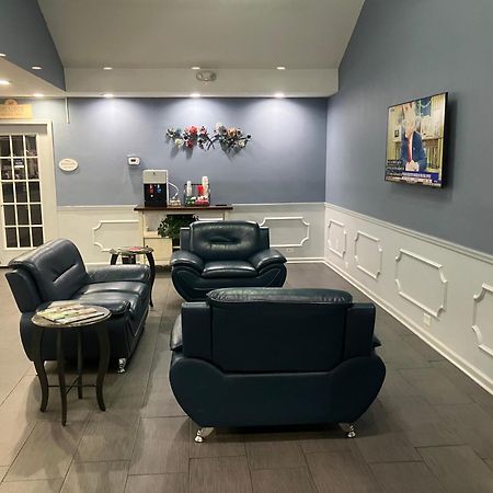 Baymont By Wyndham Warner Robins Motel Екстериор снимка