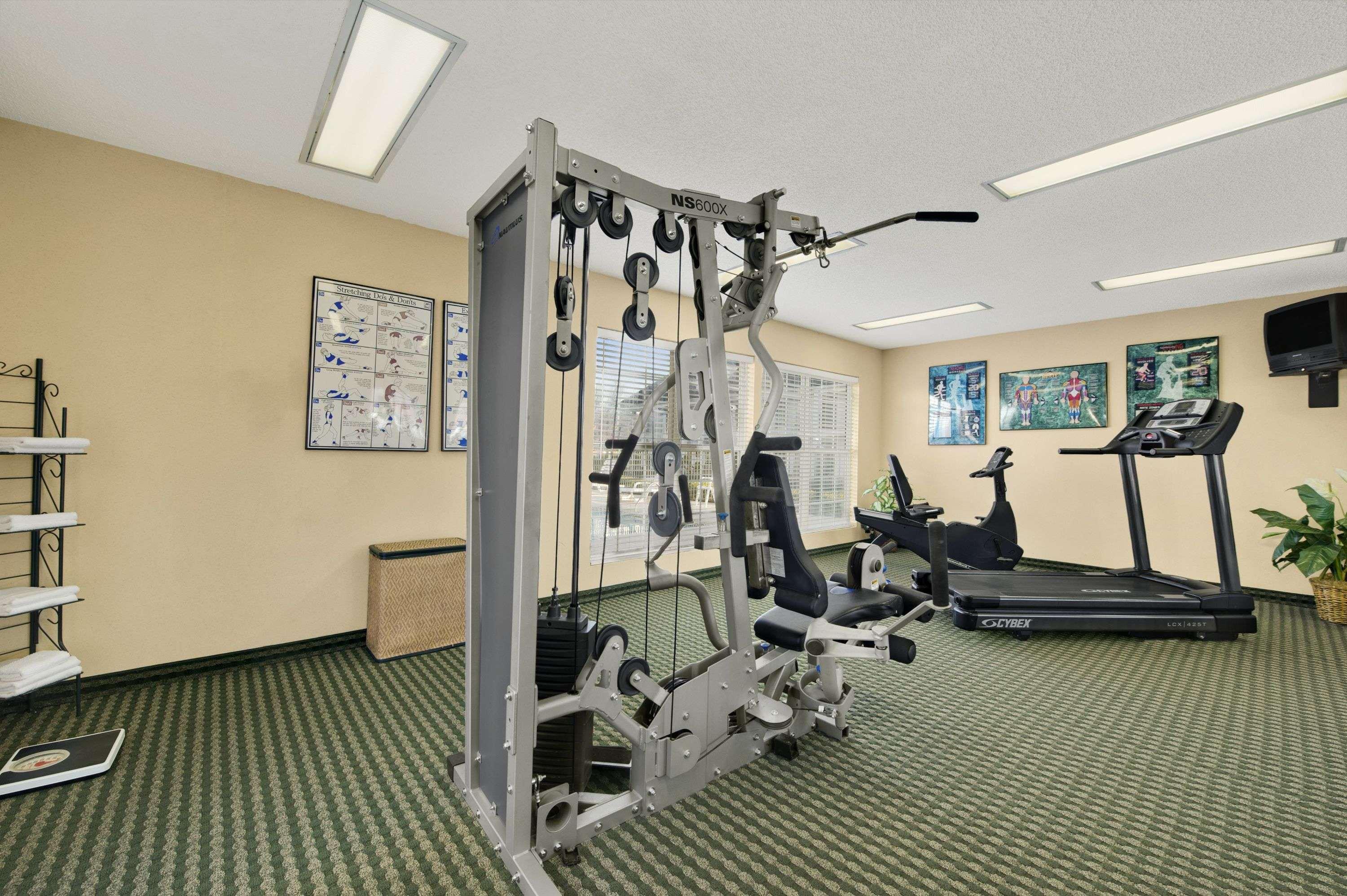 Baymont By Wyndham Warner Robins Motel Екстериор снимка