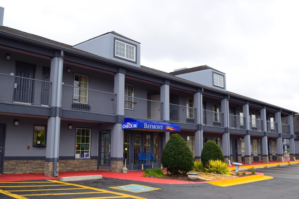 Baymont By Wyndham Warner Robins Motel Екстериор снимка