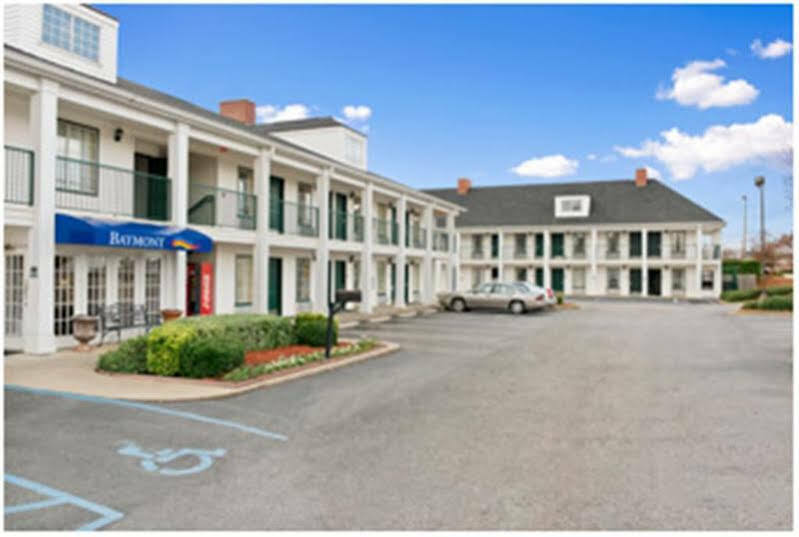 Baymont By Wyndham Warner Robins Motel Екстериор снимка